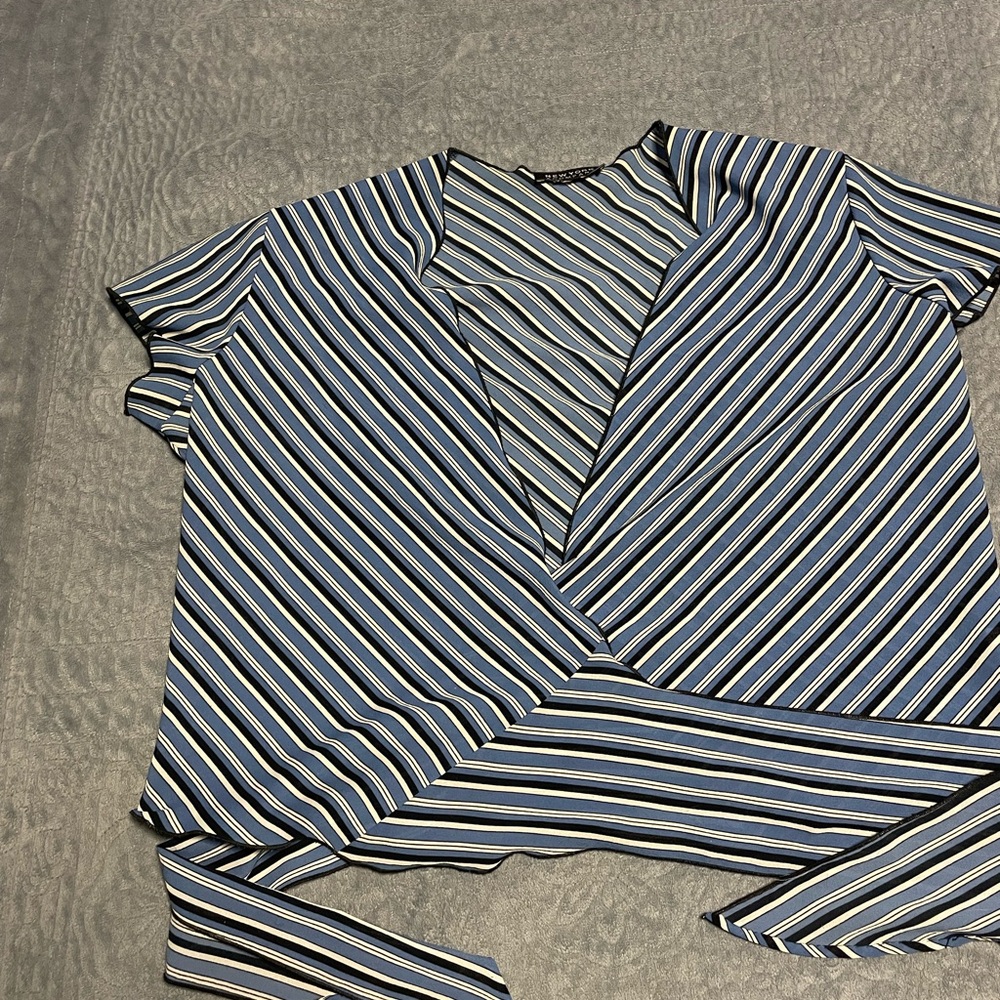 New York & Company Blue, Black, and White Wrap Blouse with Notched Collar